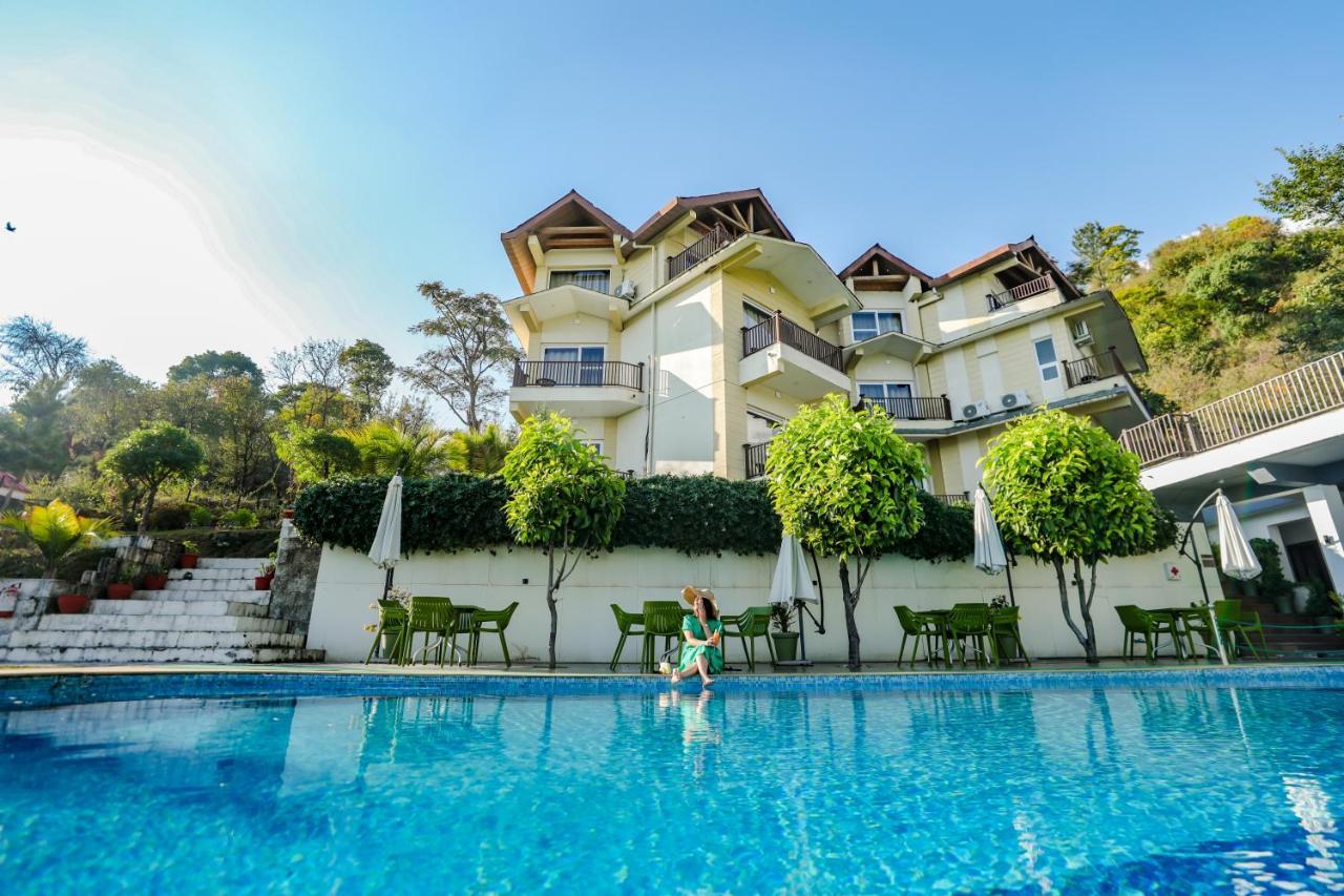 Regenta Resort Exotica Dharamshala On Hilltop ภายนอก รูปภาพ