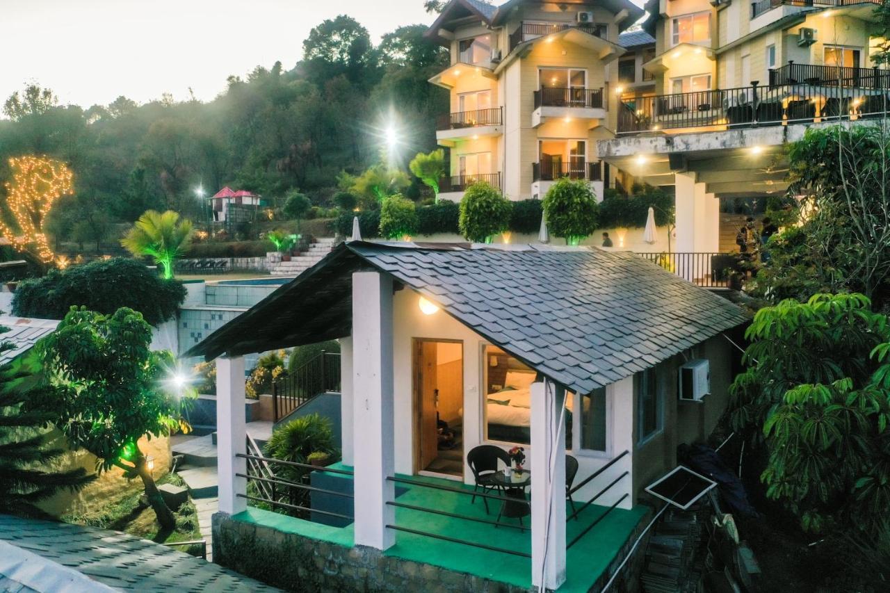 Regenta Resort Exotica Dharamshala On Hilltop ภายนอก รูปภาพ