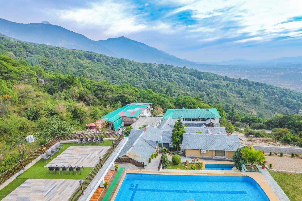 Regenta Resort Exotica Dharamshala On Hilltop ภายนอก รูปภาพ